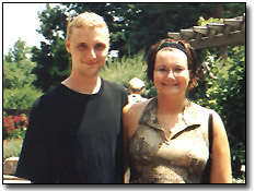 Crystal and Jason at the Omaha Zoo - July 2003